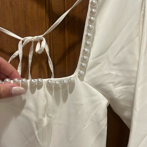 White longsleeve dress with pearl accents - Picture 2 of 3